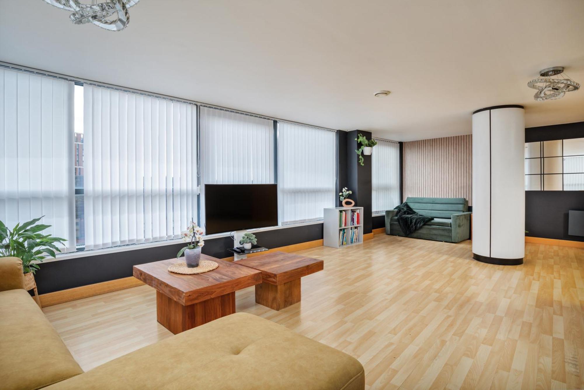 Large Central Penthouse In Leeds リーズ エクステリア 写真