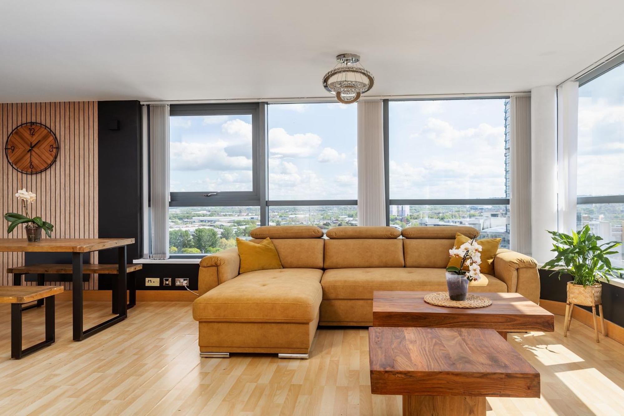 Large Central Penthouse In Leeds リーズ エクステリア 写真