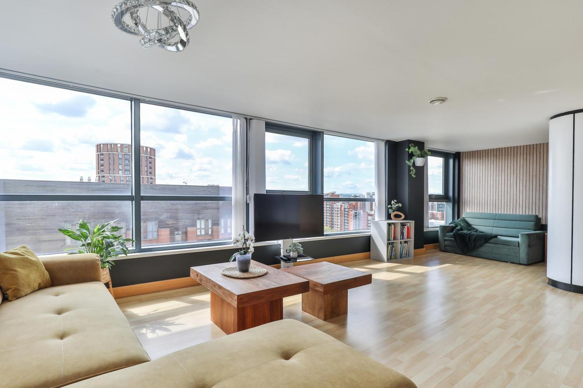 Large Central Penthouse In Leeds リーズ エクステリア 写真