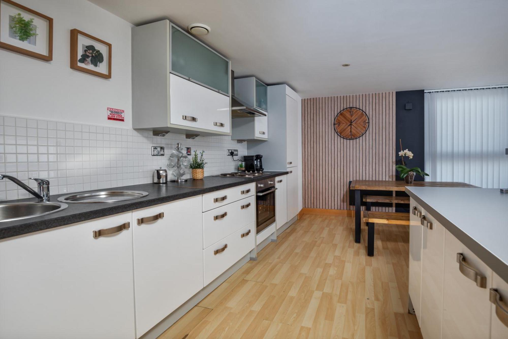 Large Central Penthouse In Leeds リーズ エクステリア 写真